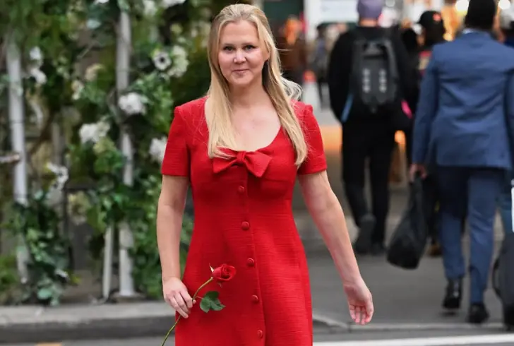 Amy Schumer confident public appearance